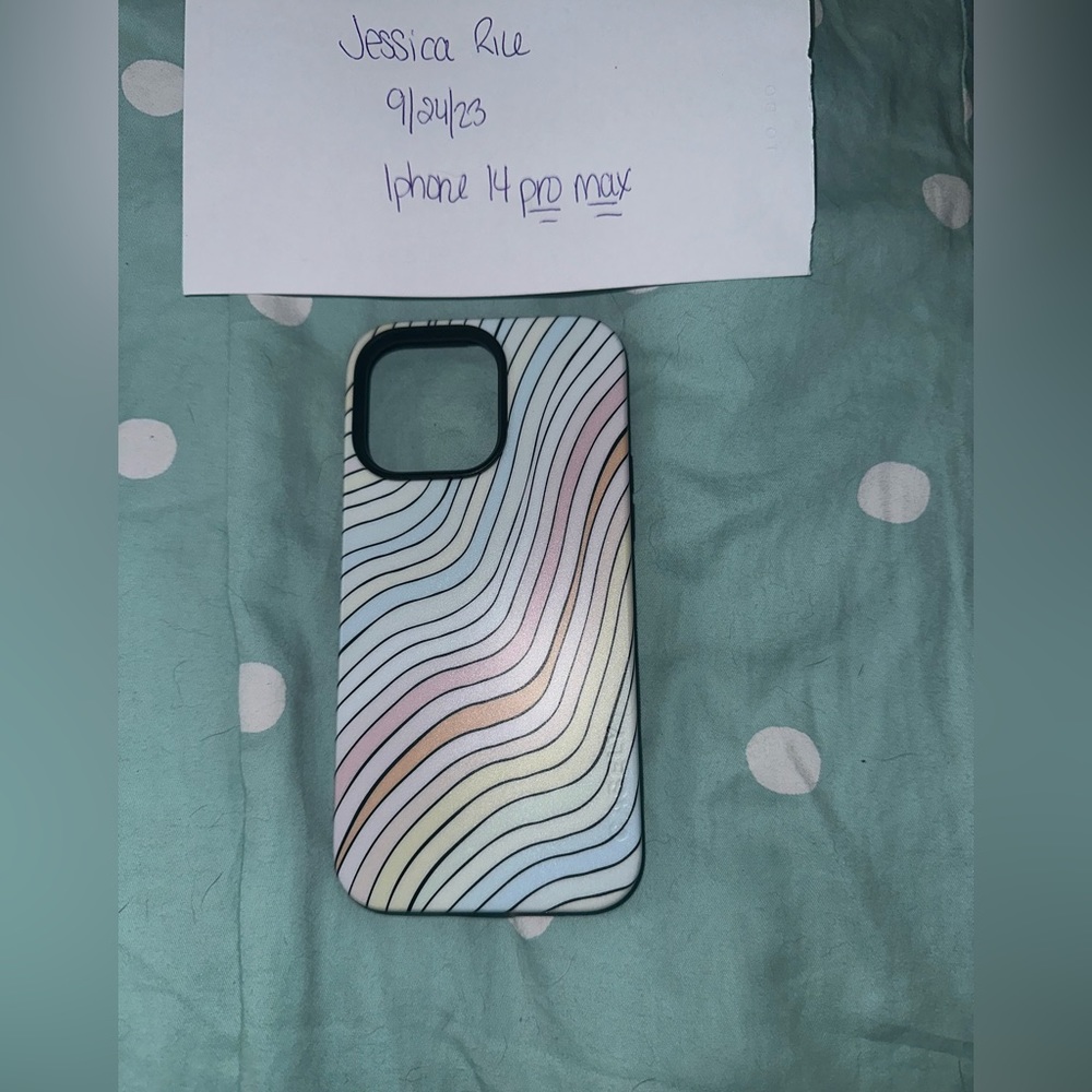 iPhone 14 pro max casely bold